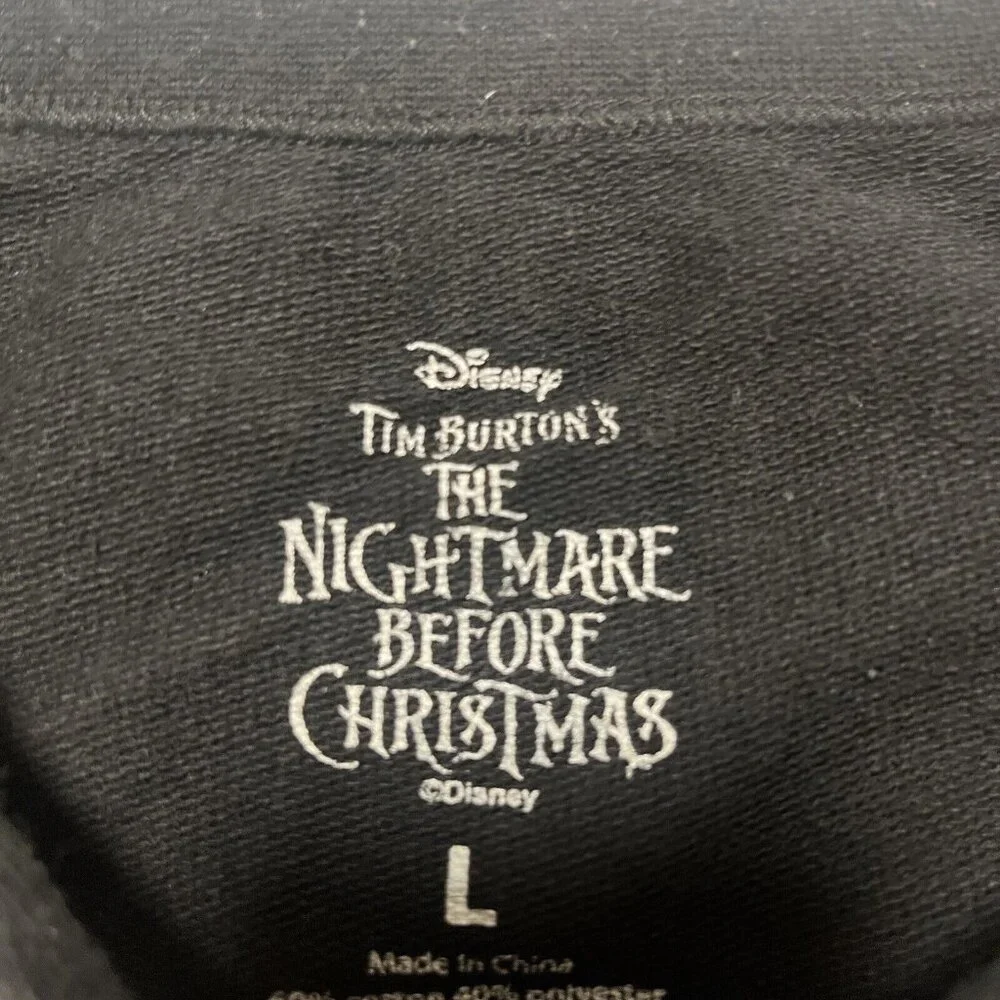 THE NIGHTMARE BEFORE CHRISTMAS Authentic Disney All-Over-Print Sweatshirt Large - Picture 3 of 9